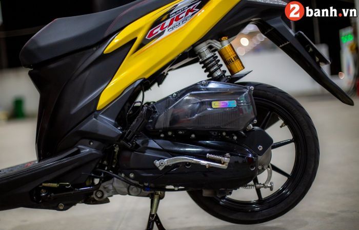 Honda Vario Lawas Jadi Nyentrik Berkat Modifikasi Unik Banyak Part