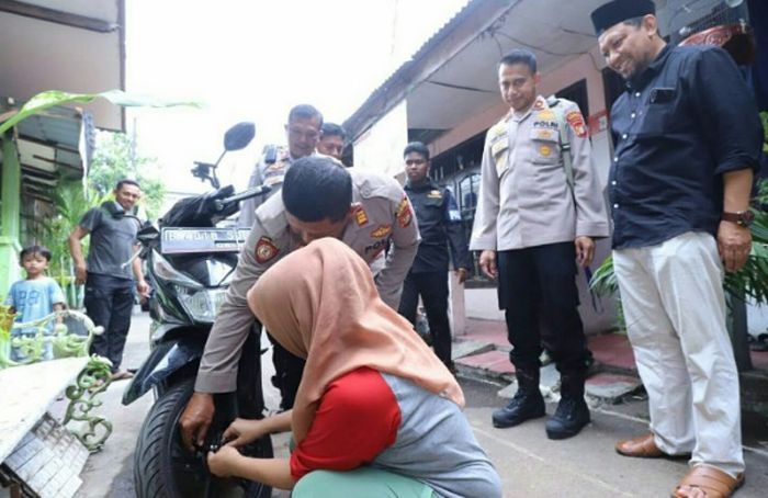 Cara Mudah Kapolsek Mampang Prapatan Cegah Motor Dicuri Kapolsek Yang