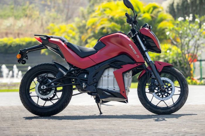 Motor Listrik Tork Kratos Bergaya Naked Bike Harga Lebih Murah Dari