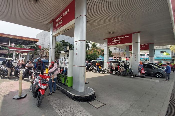 Pembelian Pertalite Untuk Mobil Dibatasi Liter Per Hari Motor