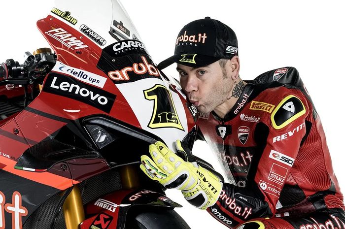 Juara Dunia Di Mandalika Alvaro Bautista Minta Nasihat Keluarga Pakai