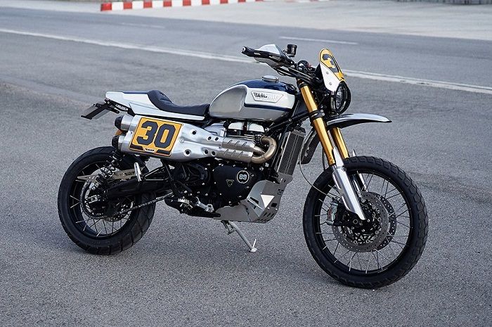 Modifikasi Motor Triumph Scrambler Xe Kental Nuansa Dirt Track