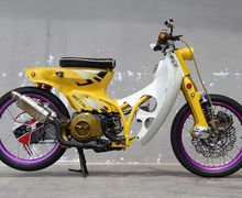 Gila Banget Coy, Motor Jadul Honda C70 Bermesin Motor Yamaha Mio