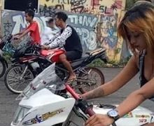 Dunia Balap Berduka, Joki Seksi Jesika Amelia Tabrakan, Motor Kawasaki Ninja 150 Terbang ke Tempat Sampah