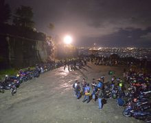 700 Bikers Suzuki Ramaikan Suzuki Saturday Night Ride Di Yogyakarta
