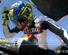 Video Pembalap Moto2 Lorenzo Baldassarri Hampir Nangis, Disiksa Motor di Awal FP1