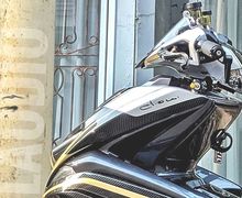 Elegan Yamaha Aerox 155 Full Carbon Upside Down Double Cakram