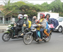 Street Manners: Perjalanan Jauh Naik Motor ke Kampung Halaman, Ingat Barang Bawaan Harus Dibatasi