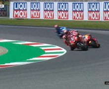 Pembalap Kontrak Setahun Tekuk Marc Marquez dan Valentino Rossi Sial