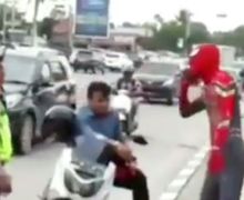 Tegang, Naik Motor Yamaha NMAX di Jalan Raya, Spiderman Gemeteran Ditilang Polisi