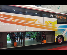 Bus Motohome Buatan Indonesia Bisa Bawa Motor Balap dengan Aman