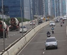 Street Manners: Bukan cuma Denda Rp 500 Ribu, Ini Bahaya Pemotor Melintas di Jalan Layang Non Tol