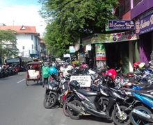 Asyik Parkir Pinggir Jalan Makin Digital Didukung Telkom Indonesia 