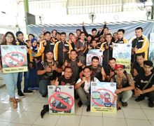 Mantap, Komunitas Motor Skills Jakarta Ajak Pemotor Untuk Fokus Berkendara Tanpa HP