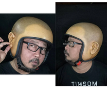 Bentuknya Menyerupai Kepala Manusia, Helm Custom Ini Harganya Setara Satu Bulan Cicilan Yamaha NMAX
