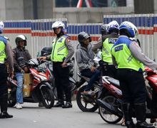 Bikers Simak Nih Maksudnya PSBB, Polda Metro Jaya Belum Batasi Akses Keluar Masuk Kendaraan di Jabodetabek
