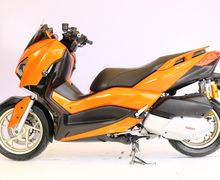 Berkelir Candy Orange, Yamaha XMAX Raih Best Elegant di Customaxi Bekasi 2020