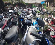 Sedih Lihatnya, Ratusan Motor Sitaan Polisi jadi Bangkai di Teluk Pucung Bekasi Ada Kawasaki KLX dan Honda Vario