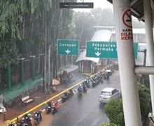 Ancaman Banjir Belum Berakhir, BMKG Prediksi Cuaca Jakarta Hari Ini Berpotensi Hujan Deras