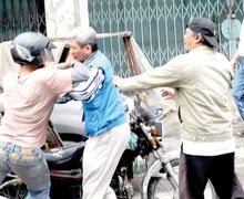 Dilarang Keras Main Hakim Sendiri, Pemotor Wajib Paham Aturan Saat Kecelakaan Di Jalan