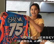 Bantu APD Untuk Tim Medis di Yogyakarta, Sheva Crosser Cantik Asal Yogya Ini Lelang Jersey Kebanggaan