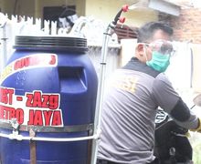 Peduli Wabah Virus Corona, Polisi Ini Modifikasi Honda BeAT Jadi Water Cannon Desinfektan, Pakai Kocek Pribadi