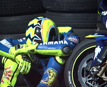 Kenapa Nih? Legenda Balap MotoGP Ini Merasa Miris dan Sedih Banget Lihat Valentino Rossi Dilengserkan ke Tim Satelit