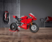 Harga Ducati Panigale V4 R LEGO Bikin Melongo, Hanya Rp 1 Jutaan