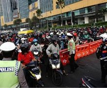 Miris, 20.669 Pengendara Motor dan Mobil Langgar Aturan PSBB Jawa Timur, Begini Hukuman dari Polisi