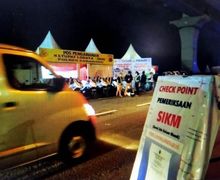 Lancar Pemudik Asal Brebes Tegal dan Pemalang Tanpa SIKM Lolos Masuk Jakarta Melalui Proses Pemeriksaan di Check Point Penyekatan