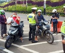 Duh Puluhan Pemotor di Tangerang Selatan Nekat Gak Pakai Masker, Langsung Diberikan Sanksi Begini Oleh Satpol PP