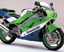Ini Mbahnya Kawasaki Ninja 250 4 Silinder, Bikers Wajib Sungkem Nih!