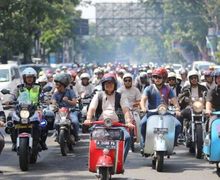 Cerita Wali Kota Bandung, Bonceng 4 Anak Naik Vespa Sampai Jualan Es Krim