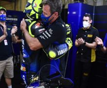 Sedih, Video Suasana Perpisahan Valentino Rossi dengan Tim Pabrikan Yamaha Setelah MotoGP Portugal 2020