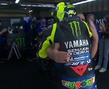 Mengharukan Valentino Rossi Akhirnya Berpisah dengan Yamaha, Initip Perjalanan Karir Prestasi Sampai Jadi Ikon MotoGP