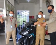 Wuih, Yamaha Serahkan All New Aerox 155 Connected Kepada Konsumen Pertama di Bangka Belitung