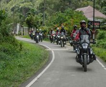 Keren Abis, Kumpul Ontahood Moto Adventure (KOMA) Nikmati Serunya H1storide Begins di Bukittinggi Sambil Baksos