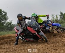 Gokil!, Yamaha XMAX Ini Sengaja Digeber di Lintasan Balap Tanah!