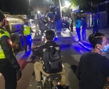 Video Razia Knalpot Brong Malam Hari, Motor Custom Diangkut Polisi
