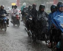 Bikers Catat Segini Tekanan Ban Motor Saat Musim Hujan, Jangan Salah