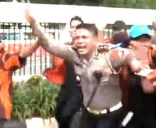 Demo Ormas Pemuda Pancasila Rusuh, Anggota Polisi Dikeroyok Sampai Luka Parah