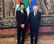 Legenda MotoGP, Valentino Rossi Beri Hadiah Spesial Untuk Presiden Italia