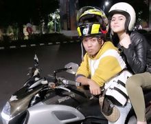 Potret Keseruan Laura Anna Naik Motor Ducati Diavel, Harganya Bikin Kaget