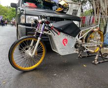 Motor Balap Musuh Pom Bensin Unjuk Gigi Di Street Race Polda Metro Jaya