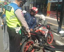 Knalpot Bising Masih Jadi Incaran Polisi Saat Razia, Bikers Jangan Nekat Pakai