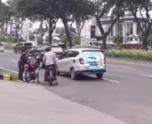 Modus Baru Pemotor di Depan Pom Bensin Tangerang Selatan, Berhenti di Pinggir Jalan dan Buka Jok Motor