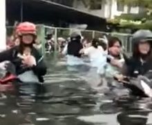 Puluhan Motor di Semarang Terendam Banjir Rob, Biaya Servisnya Lumayan Kuras Kantong