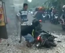 Geger, Video Pemotor Bawa Petasan Tiba-tiba Meledak di Citayam, Netizen: Kagetnya Sampe Rumah Bonge