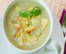RESEP - Nikmati Manisnya Buah Apel Dalam Sajian Sup Apple Sweet Potato