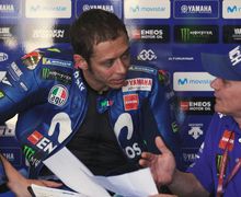 Valentino Rossi: Yamaha Enggak Serius Bikin Mesin V4